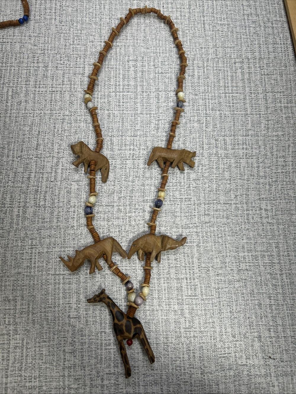 Vintage African Safari Animal Beaded Necklace Hand Carved Wood Seeds 16” Tribal